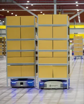 Стелажне транспортування AGV